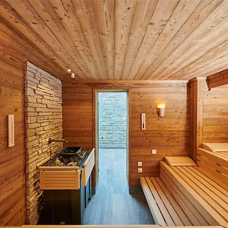 Cavallestro Deluxe 4*