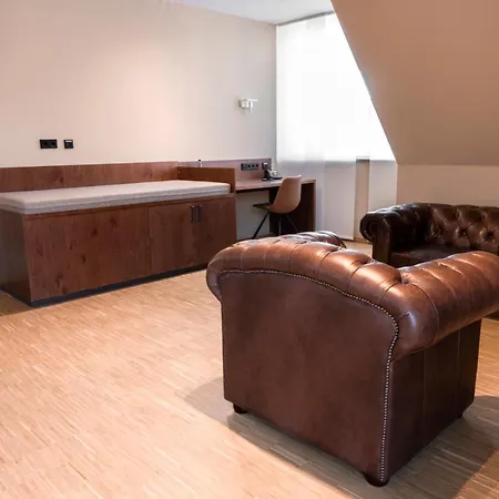 Cavallestro Deluxe 4*