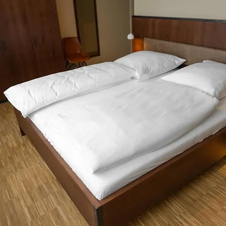 Cavallestro Deluxe 4* Kitzingen