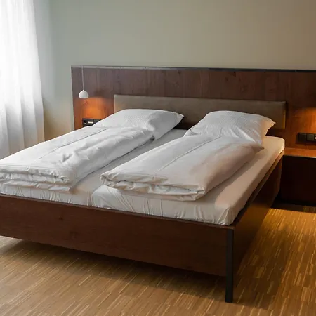 Cavallestro Deluxe 4*